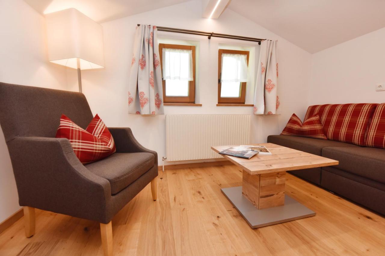 Gasthaus & Pension Alphorn Lech am Arlberg Eksteriør billede