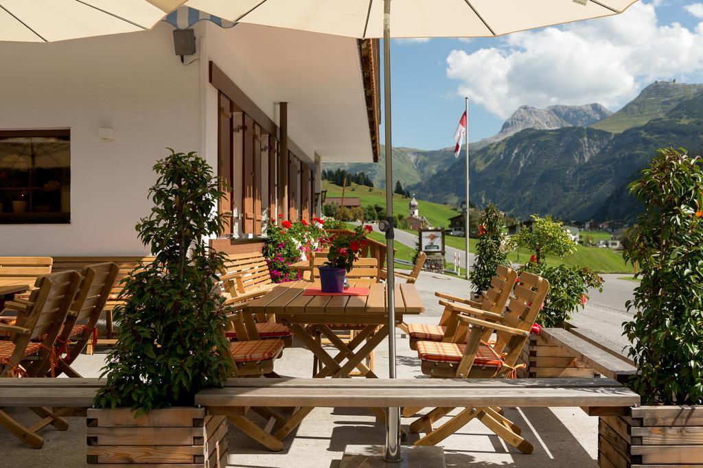 Gasthaus & Pension Alphorn Lech am Arlberg Eksteriør billede
