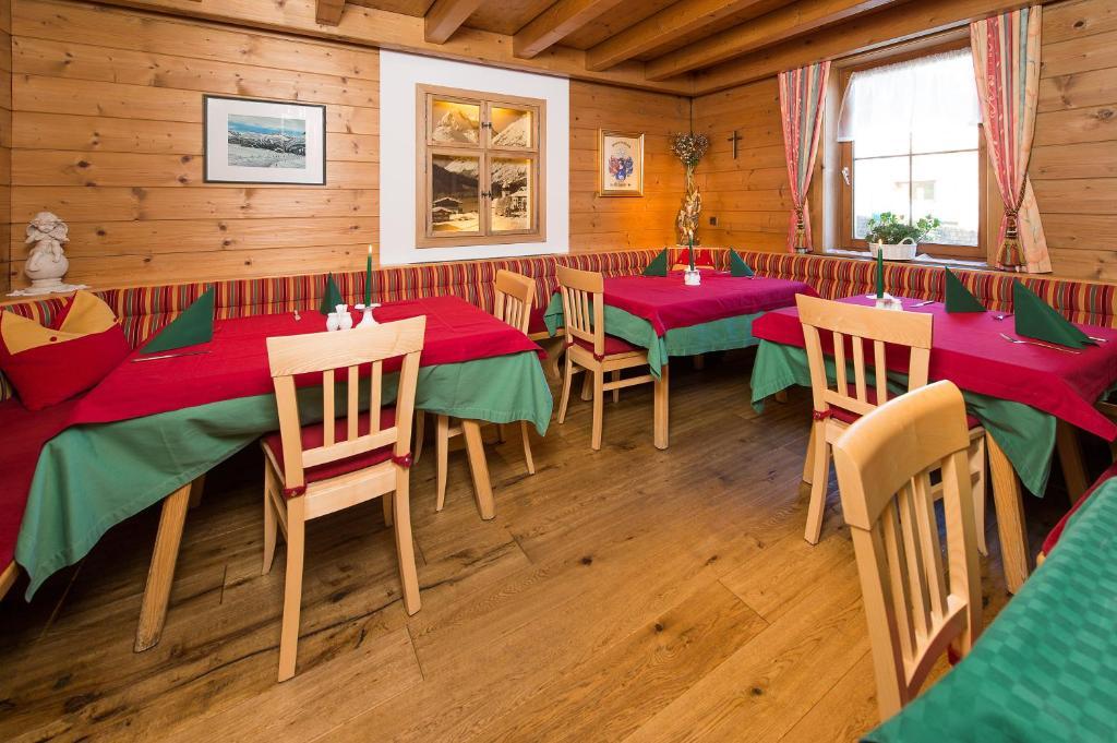Gasthaus & Pension Alphorn Lech am Arlberg Eksteriør billede